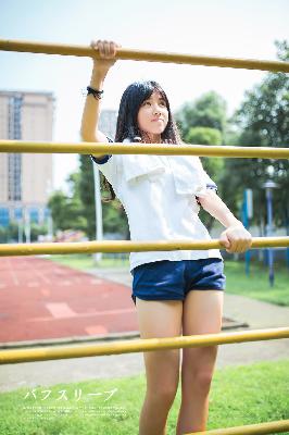 公与媳在厨房猛烈进出